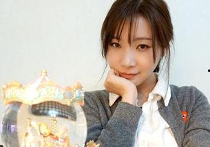 娱乐吃瓜酱兔系女友,揭秘娱乐圈背后的甜蜜秘密